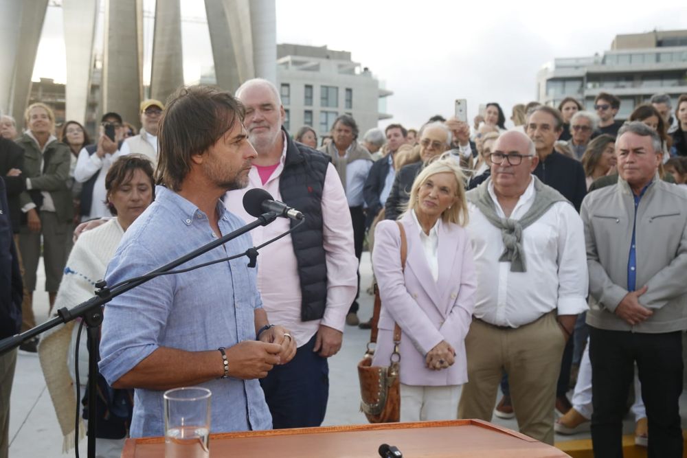 Lacalle Pou en la inaguración Mariposa de la Vida en Maldonado