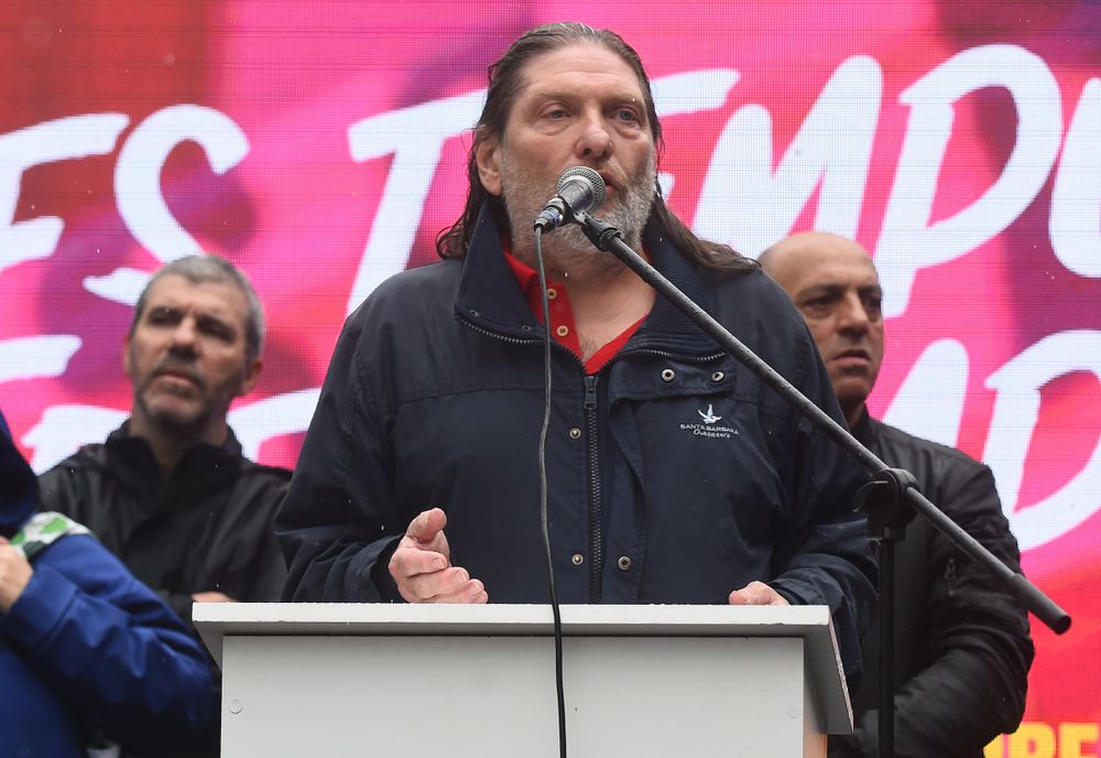 Macedo cuestionó los lineamientos salariales del gobierno y advirtió que en Uruguay “hay salarios de hambre” que no permiten una vida digna