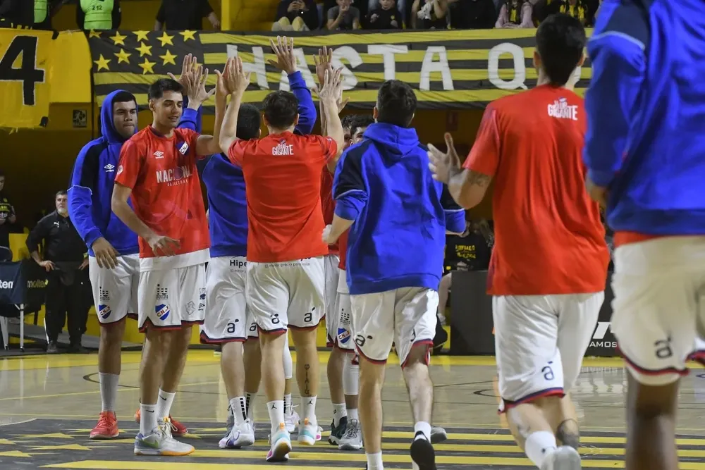 Nacional festejó en el Palacio