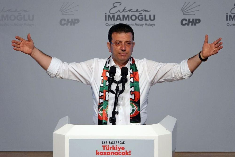 Ekrem Imamoglu se convirtió en "un rival formidable para Erdogan", señala Tol.