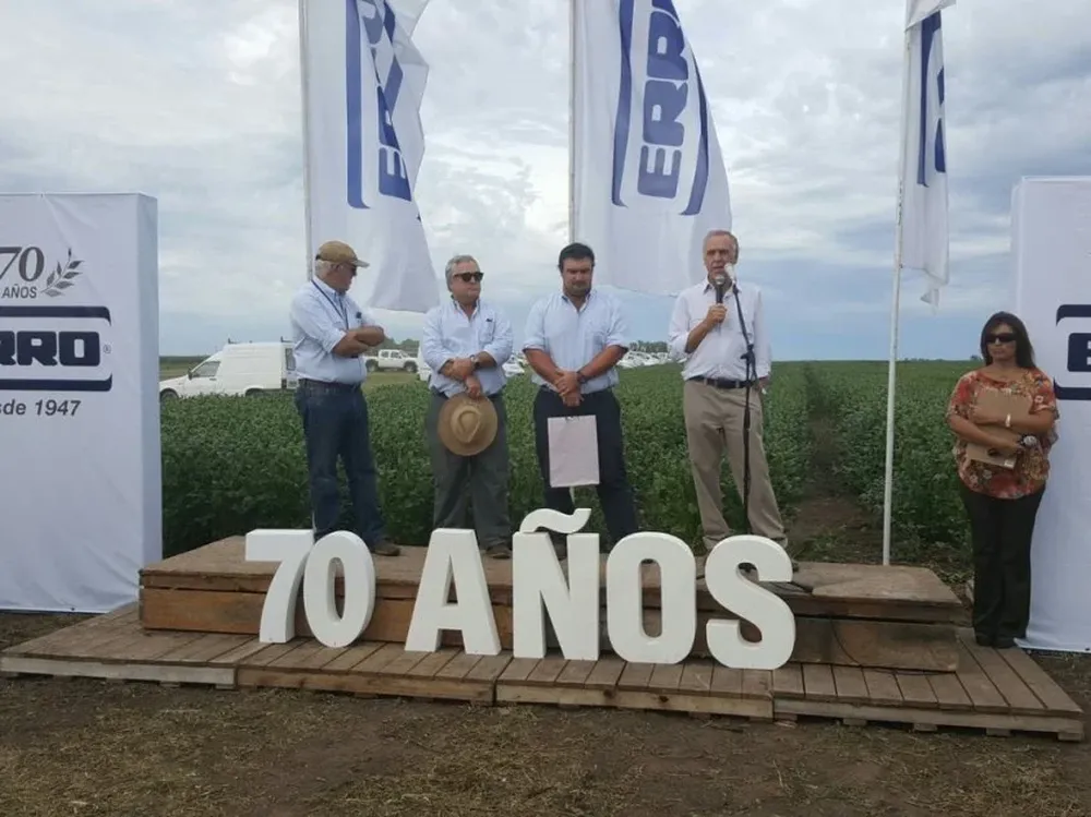 Ramón Erro, Germán Lasarte, Felipe López y Jorge Erro en el inicio de la jornada en La Media Lucha