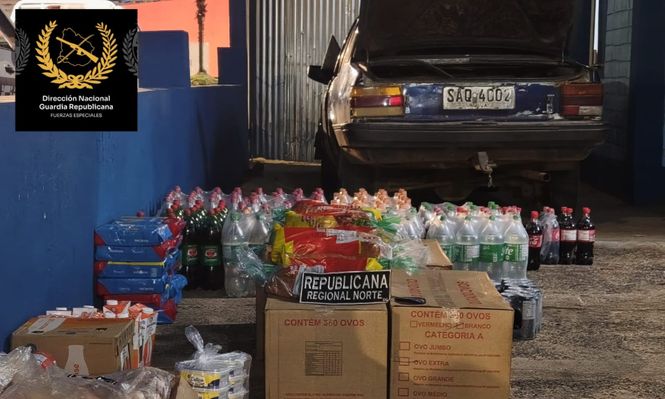 Un adolescente de 15 años fue detenido tras persecución policial en Tacuarembó: manejaba un auto cargado con mercadería de contrabando