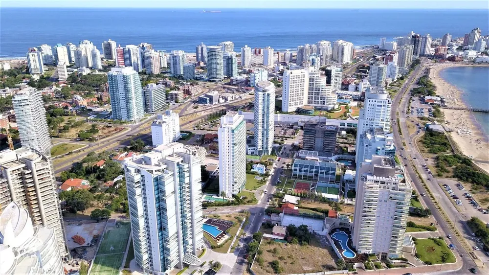 El precio de los gastos comunes es alto por los amenities que tienen los edificios de lujo