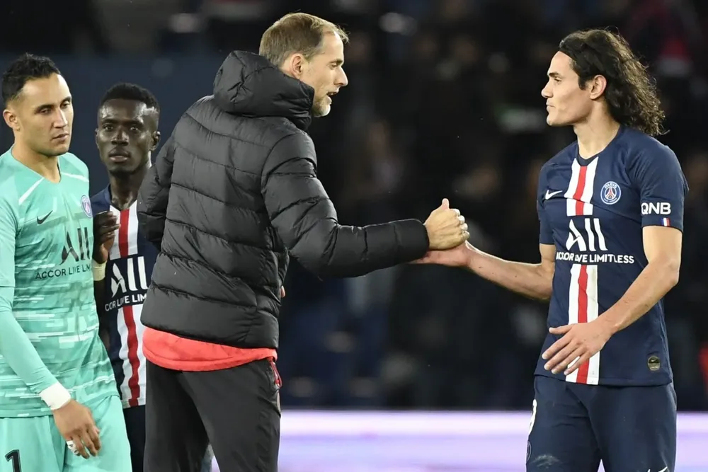 Cavani, pidió irse al Atletíco
