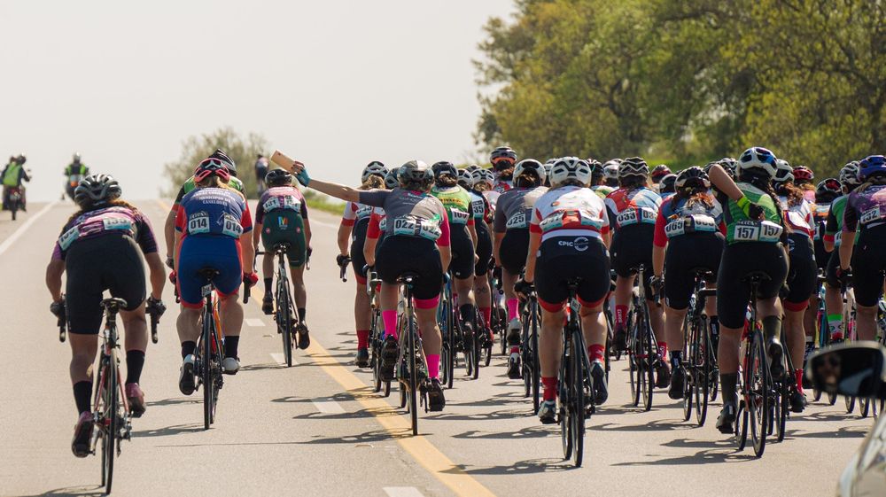Ciclistas en el Giro Fem Uruguay Ciclistas en el Giro Fem Uruguay