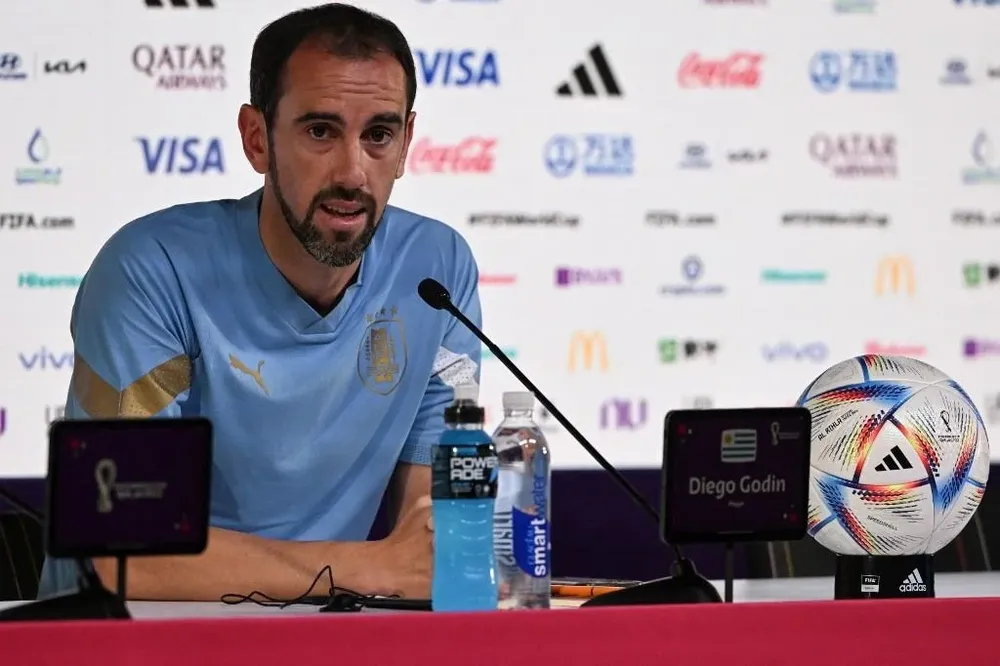Godín en conferencia