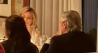 El ex presidente de Argentina, Alberto Fernandez, y su ex esposa Fabiola Yáñez, celebrando la Nochevieja de 2023 en el hotel Four Seasons de Madrid.