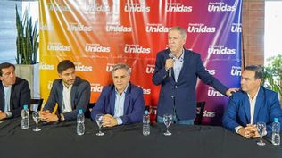Los seis gobernadores de Provincias Unidas se reunieron en Chubut para consolidar su estrategia política.