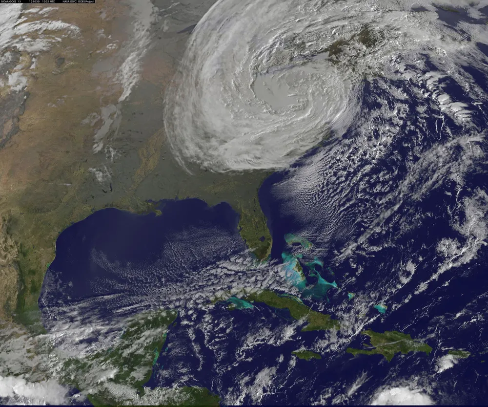 El huracán Sandy captado por los satélites de la NASA