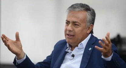 Mendoza impulsa la implementación de la ficha limpia para docentes tras un caso de reincidencia en abuso sexual