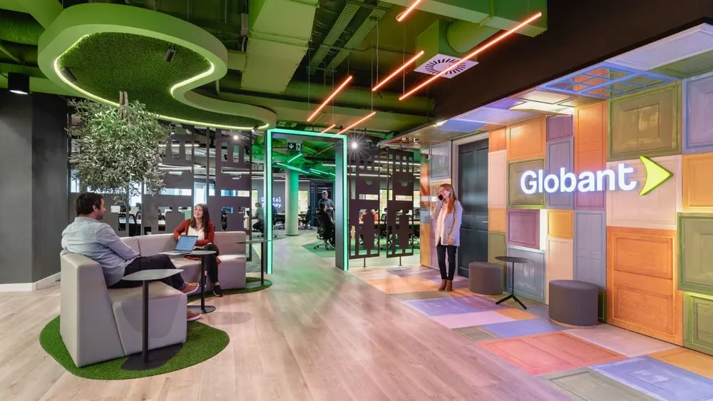 Globant es una compañía nativa digital que brinda servicios de innovación, diseño e ingeniería de gran escala a las organizaciones