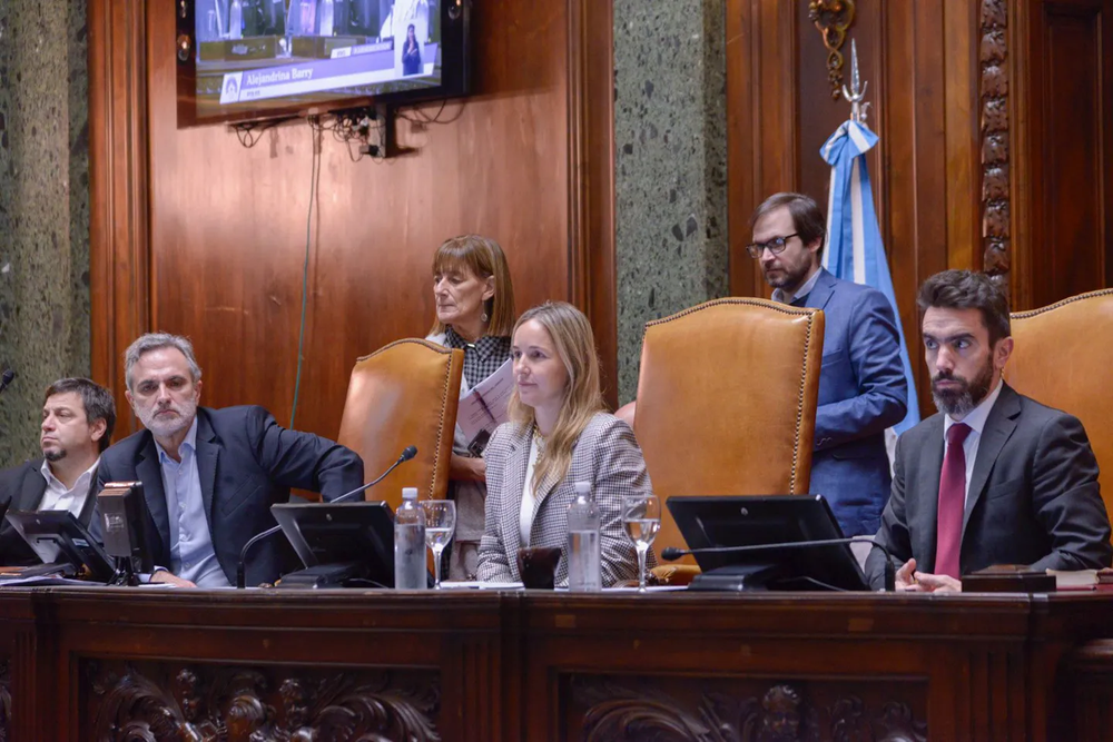 La Legislatura Porteña Aprobó La Ley De Reiterancia: Prevé Penas Más ...