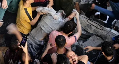 Hamás detalló que Israel bombardeó directamente viviendas y añadió que la mayoría de las víctimas fatales son niños y mujeres.