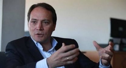 Carlos Camau Espínola presidirá el nuevo inetrbloque aliado en el Senado