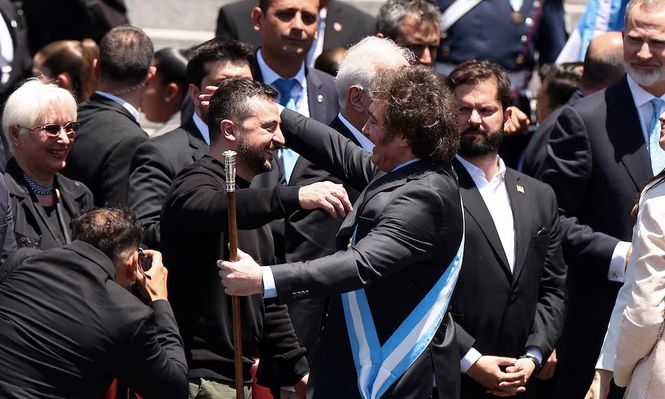 Volodimir Zelensky y un mensaje para Javier Milei a un año de su asunción como presidente de Argentina