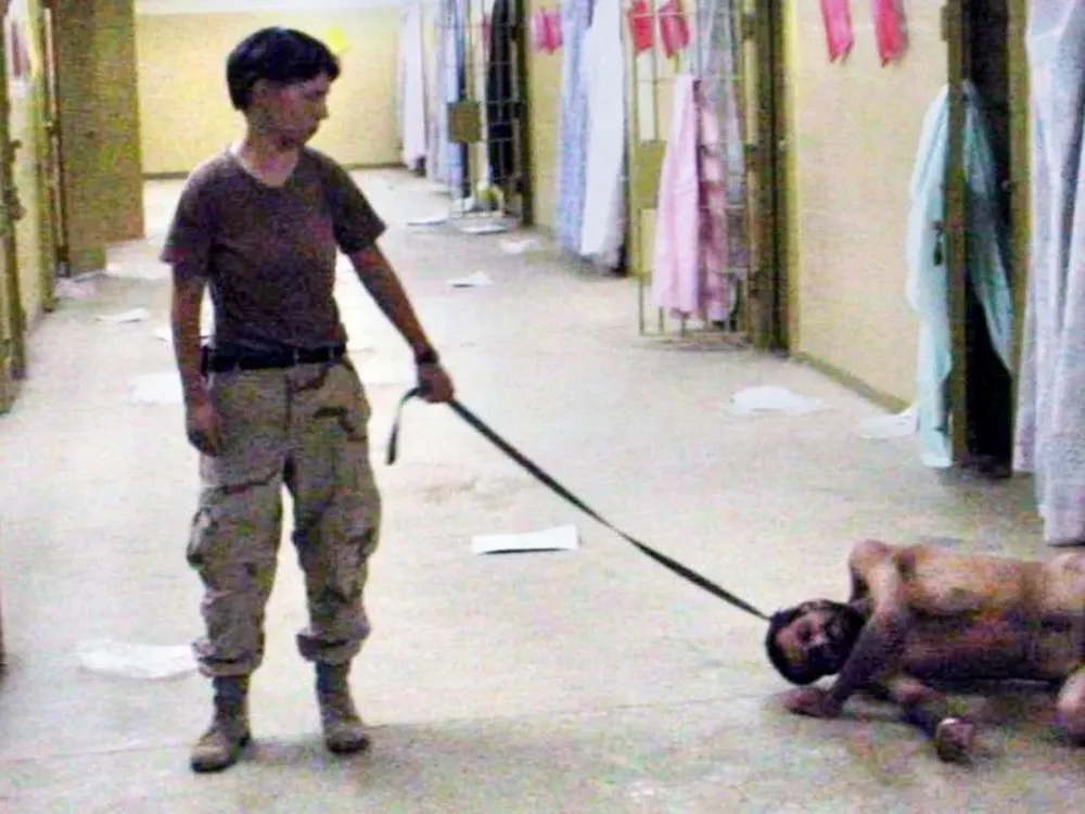 Torturas y humillaciones en Abu Ghraib