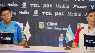 Marcos Rojo, de Boca, y Nacho Fernández, de River Plate, concurrieron a una conferencia de prensa conjunta antes de jugar el clásico este domingo