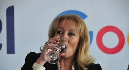 Industria ve escaso margen para bajar naftas pese a caída del crudo