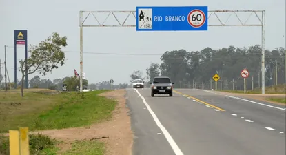 Se construirá nuevo puente que conecte Río Branco