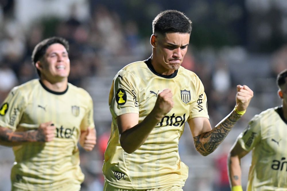 Brandon Álvarez en Peñarol vs Boston River Copa de la Liga AUF 1