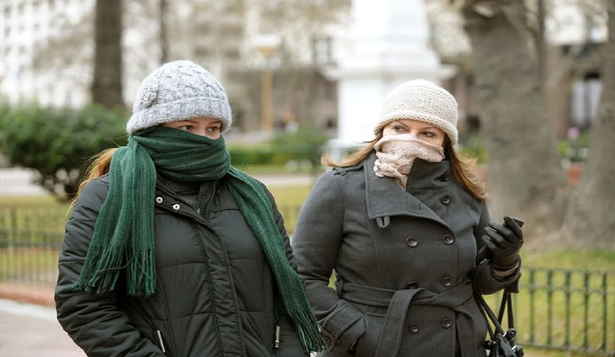 Una ola de frío polar afecta gran parte de Argentina y las temperaturas extremas podrían tener impacto en la salud de la población.