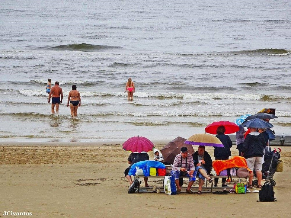 Fresco en las playas en los últimos días de las vacaciones.
