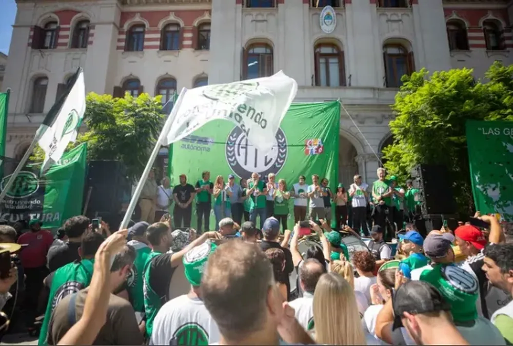 ATE es el gremio que agurpa empleados estatales que más enfrentó al Gobierno de Milei.