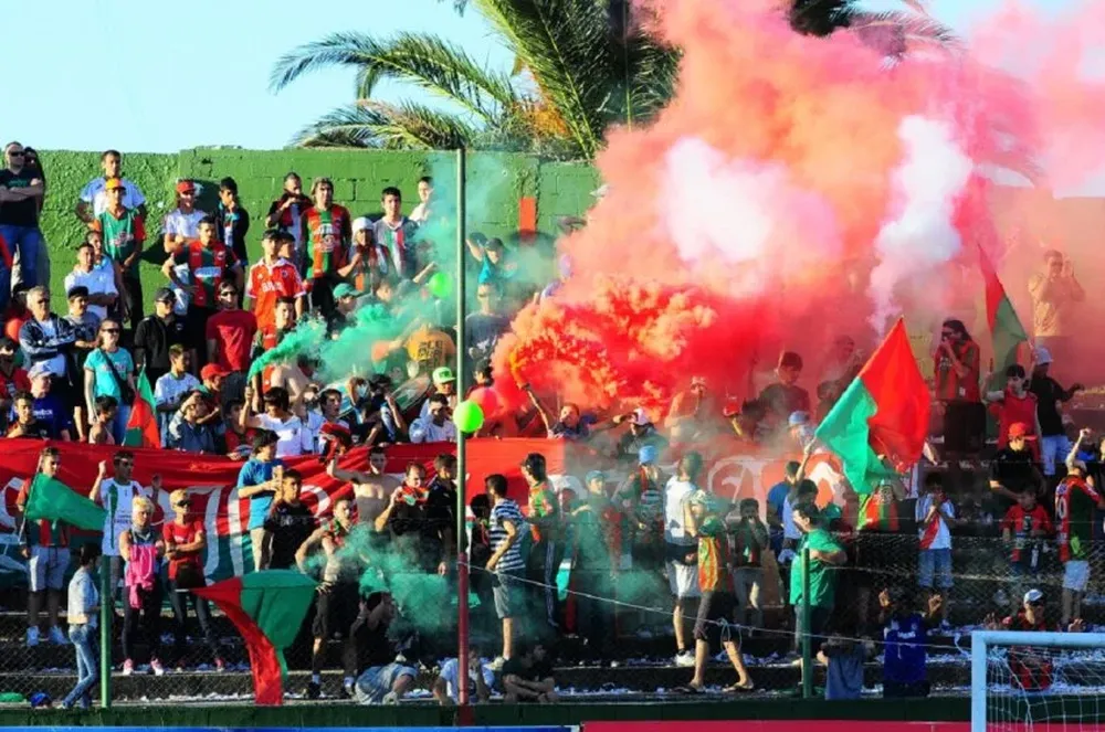 Parte de la hinchada de Rampla