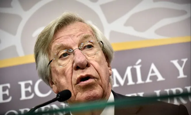 Astori dijo que le impresionó el fuerte personalismo que mostró el presidente el 2 de marzo