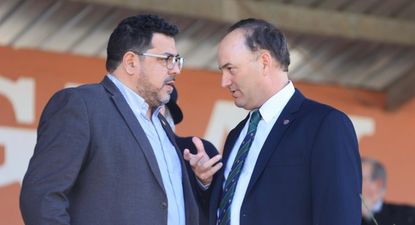 Expo Rural del Prado: Rafael Ferber, presidente de ARU, junto a Alejandro Sánchez, secretario de Presidencia de la República, previo a los discursos de la 121ª exposición agropecuaria.