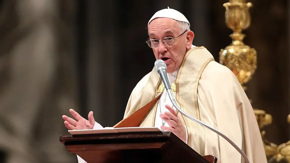 Francisco también denunció la destrucción del medio ambiente, y sumó un mensaje sobre el tema