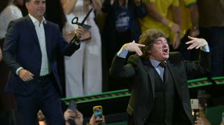 Milei llevó la campaña electoral a IDEA: aplausos, risas y la reacción del arco político y empresarial
