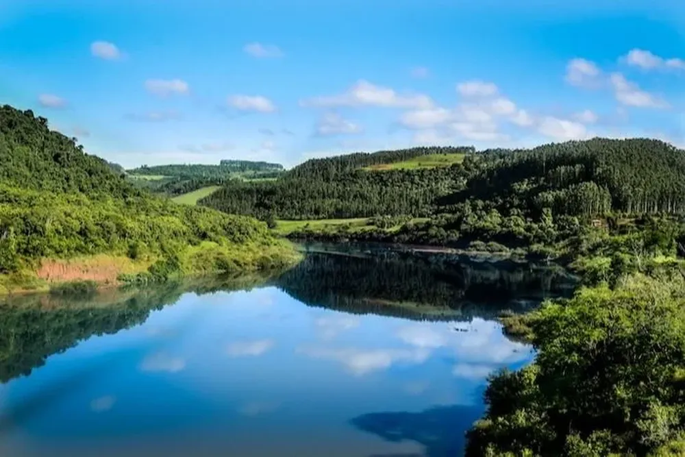 La imagen que la publicación eligió para acompañar la mención de Uruguay