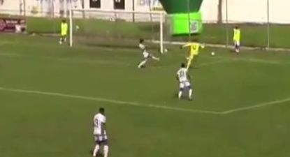 El golero del fútbol de Venezuela que se hizo un gol en contra