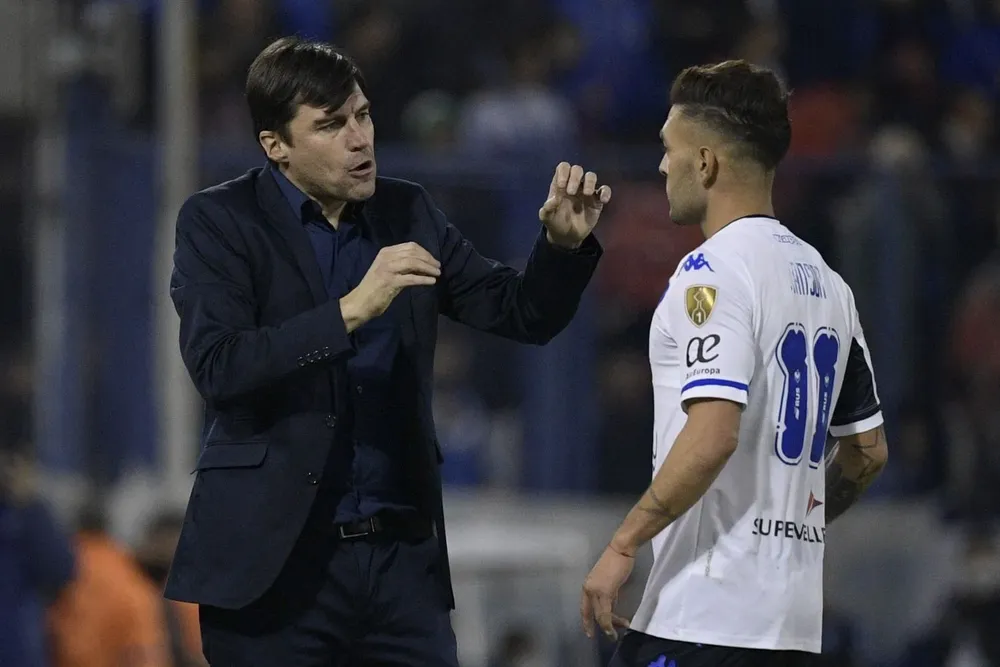 Alexander Medina fue cesado de Vélez