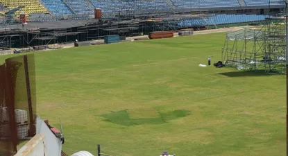 Las áreas y la mitad de la cancha son los lugares más complicados