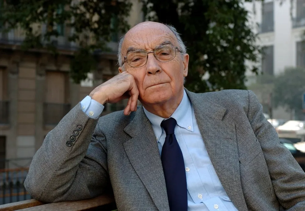 El escritor portugués José Saramago.