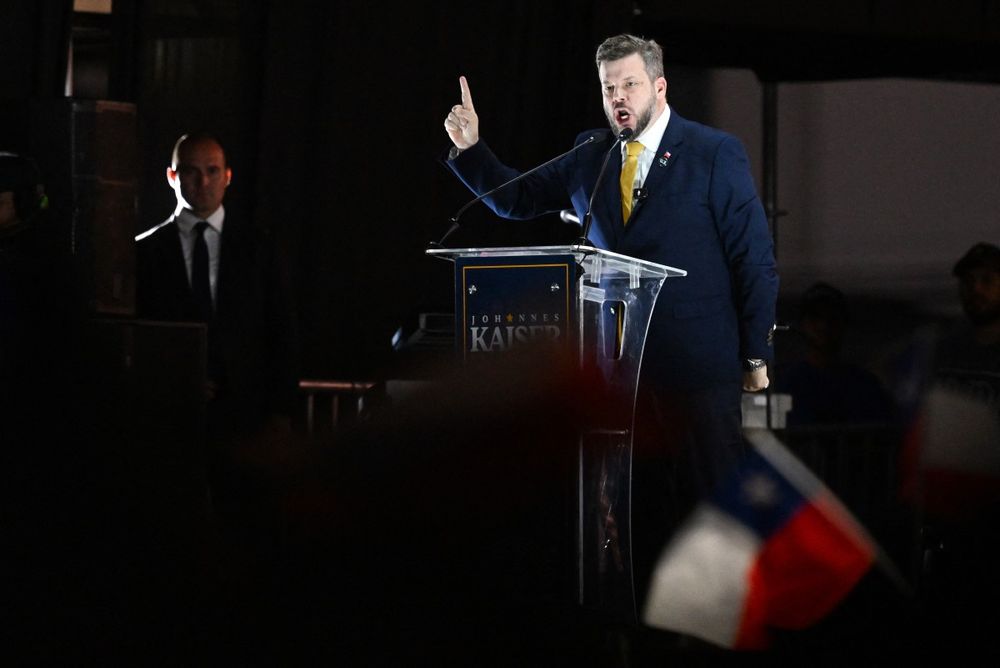 Kaiser en su cierre de campaña