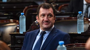 Kueider fue removido de su banca por la Cámara de Senadores tras ser acusado de intento de contrabando en Paraguay