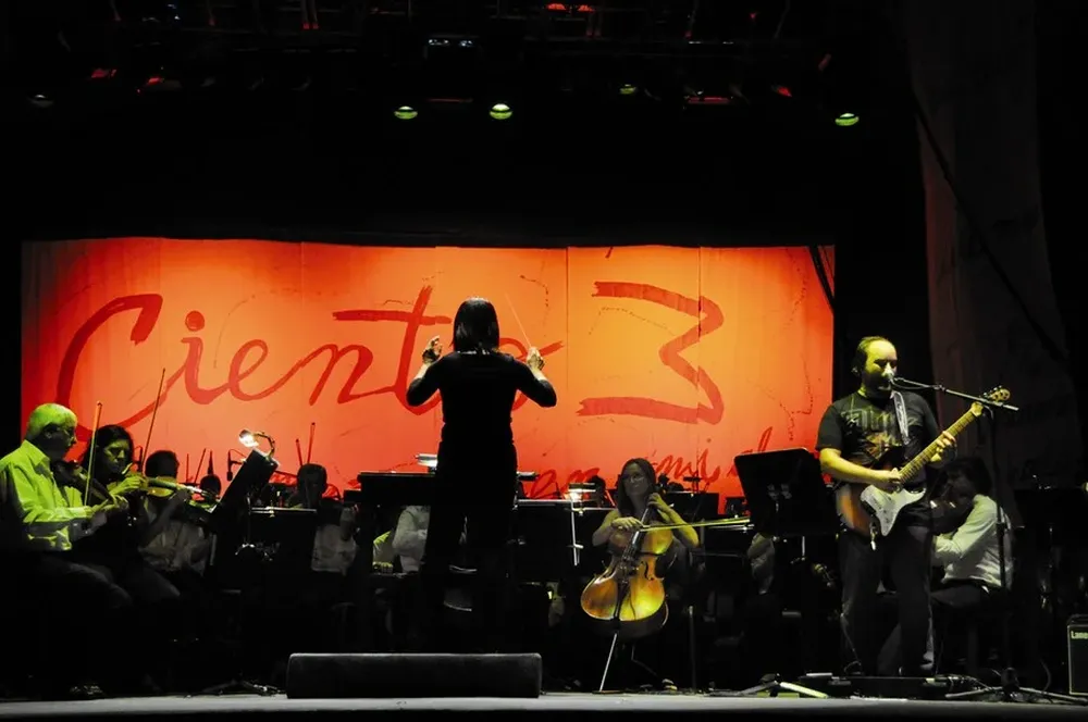 La Filarmónica y su espectáculo de rock sinfónico junto a la Triple Nelson