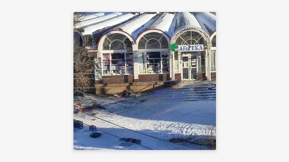 Las autoridades señalaron que se dispararon tres proyectiles de calibre 155 milímetros en la zona del mercado.