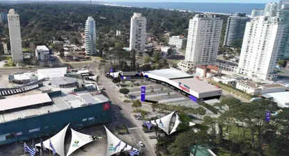 El shopping trabaja en un proyecto de paseo de compras al aire libre con base en contenedores