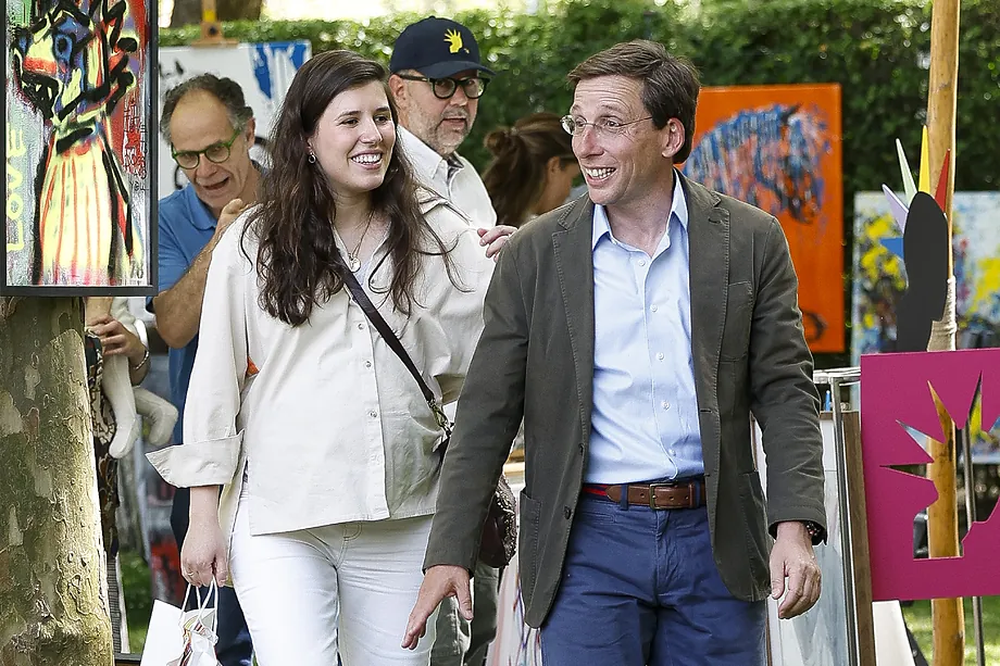 Teresa Urquijo de Borbón y José Luis Martínez Almeida.