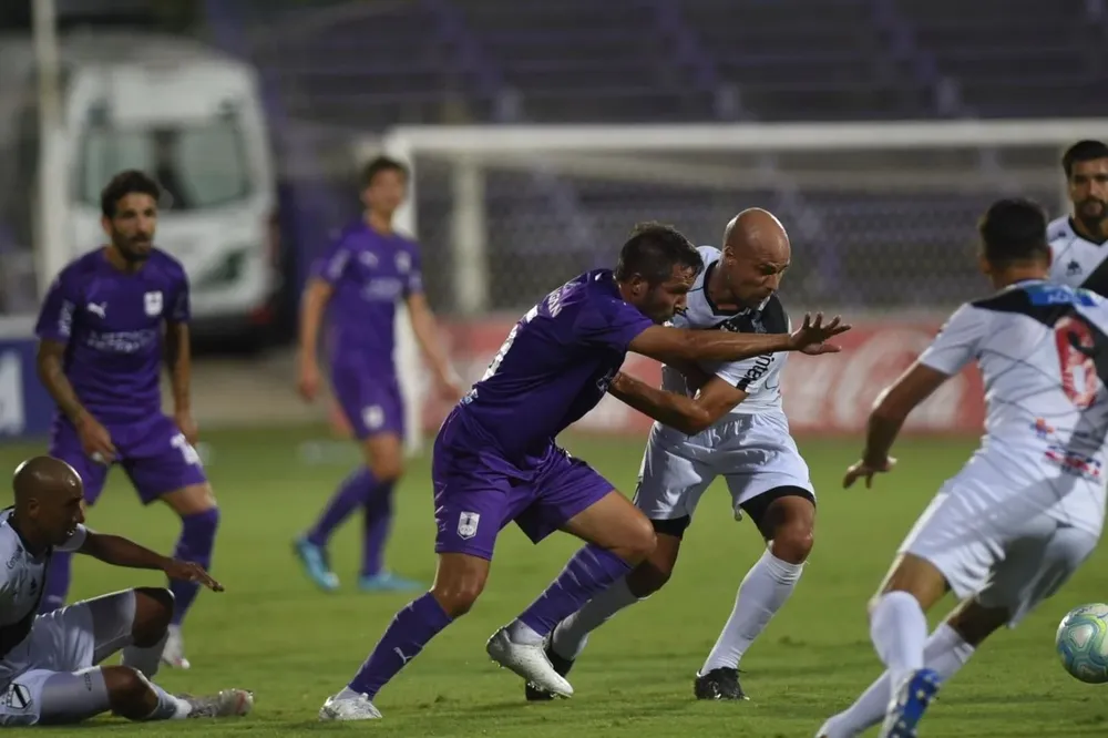 Álvaro González y Matías Fritzler en el último Defensor Sporting-Danubio