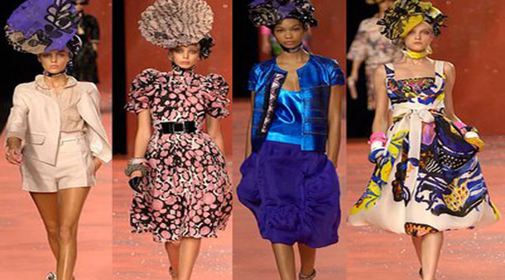 Un desfile de Christian Lacroix