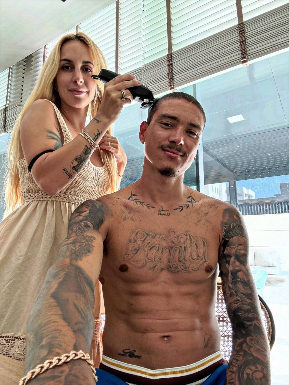 El cambio de look de Darwin Núñez El cambio de look de Darwin Núñez