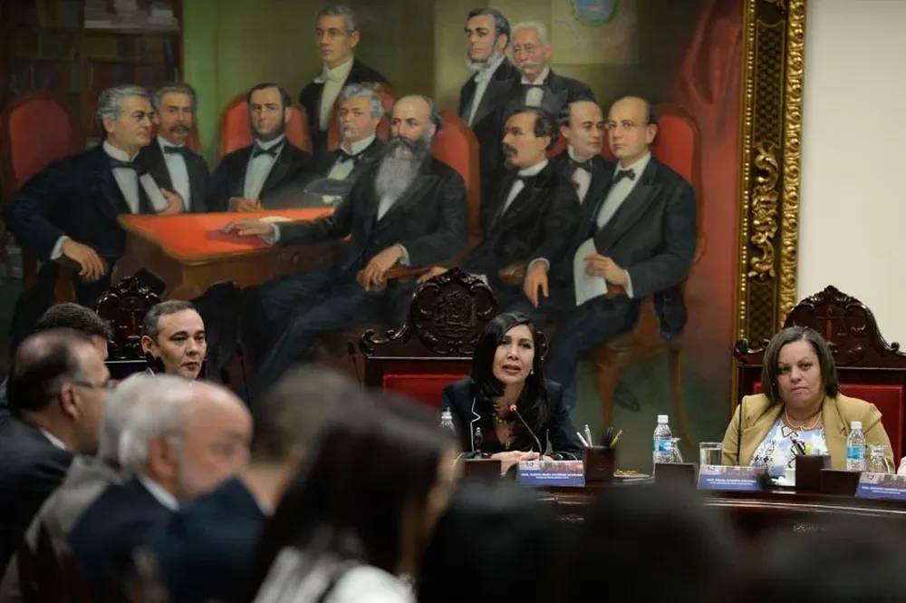 El Tribunal Supremo de Justicia tomó las denuncias del oficialismo