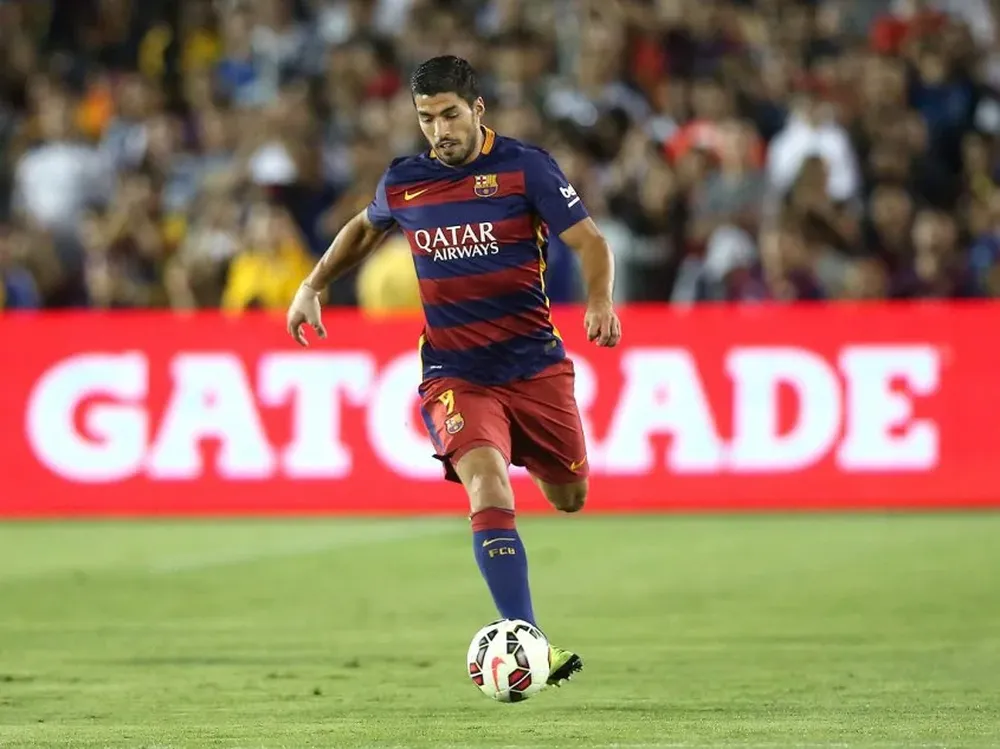 Suárez abrió la temporada de Barcelona con un gol