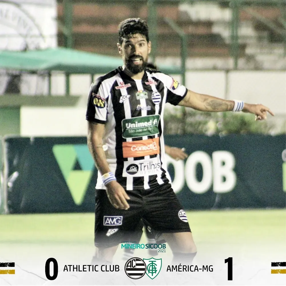 El debut de Sebastián Abreu en Atlhetic Club