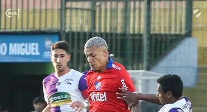 Franco Fagúndez de Nacional, ante Fénix